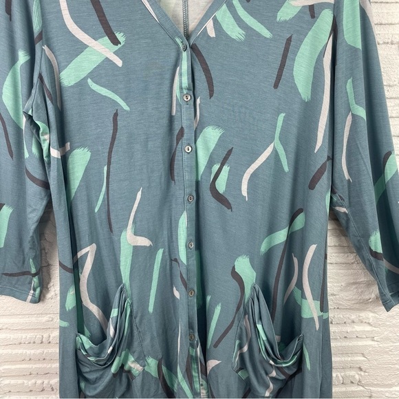 LOGO by Lori Goldstein Button Front Knit Cardigan Tunic Teal Abstract Print M - Picture 4 of 16